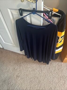 Susan Graver Navy Scoop-Neck Long Sleeve Swing Top - Deep Navy